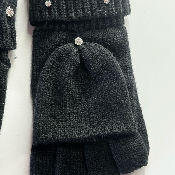 NWT Vince Camuto Set Hat & Gloves - Picture 4 of 6